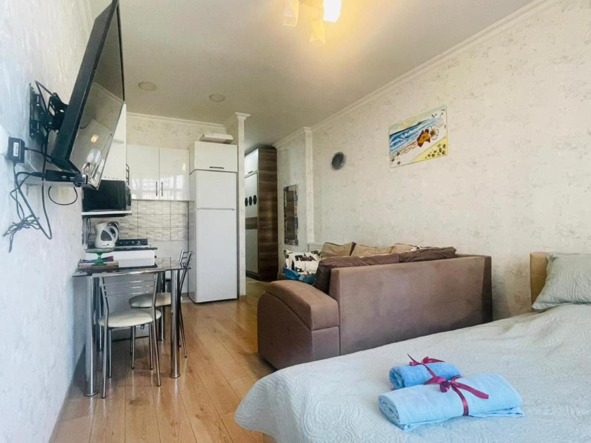Sunny Mood Batumi Apartment Ngoại thất bức ảnh
