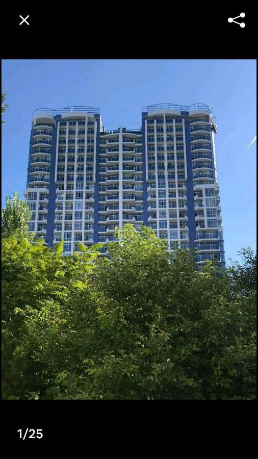 Sunny Mood Batumi Apartment Ngoại thất bức ảnh